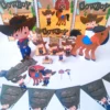 Kit de personalizados e topper de bolo com chapéu, bota e cacto para decoração de festa infantil tema Cowboy em arquivo digital de corte.