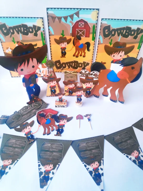 Kit de personalizados e topper de bolo com chapéu, bota e cacto para decoração de festa infantil tema Cowboy em arquivo digital de corte.