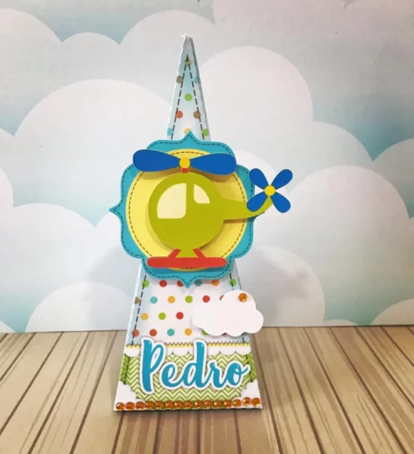 Moldes digitais em alta resolução do tema Meios de Transporte para papelaria personalizada e decoração de festa.