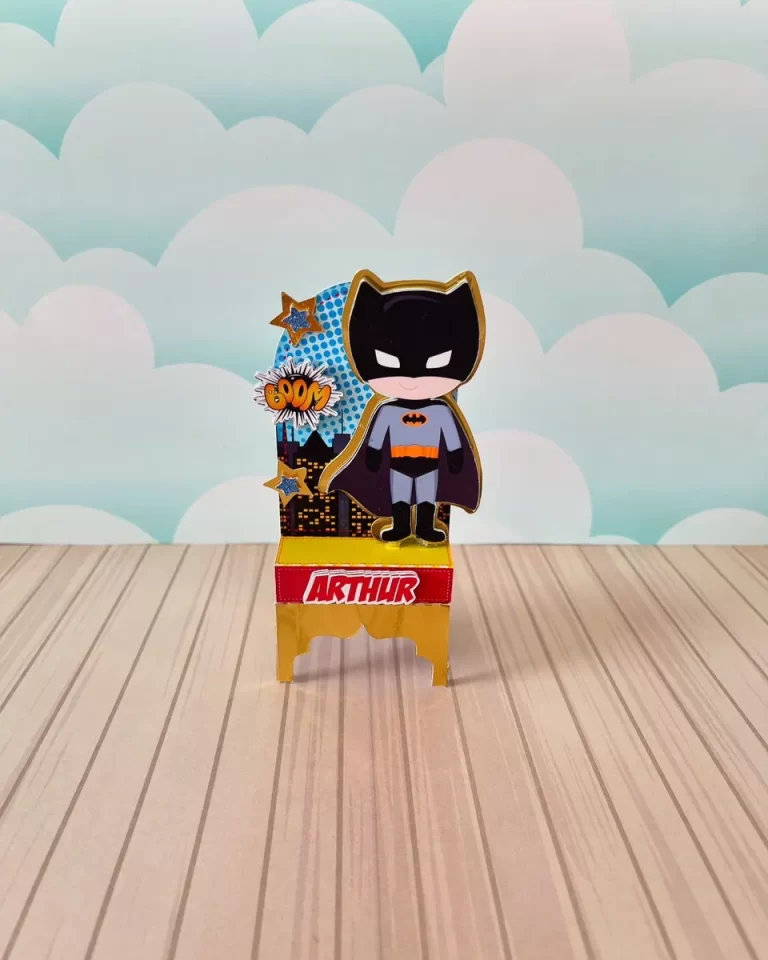 Moldes práticos de scrapfesta para lembrancinhas de Super-Heróis em formato Studio e PDF.