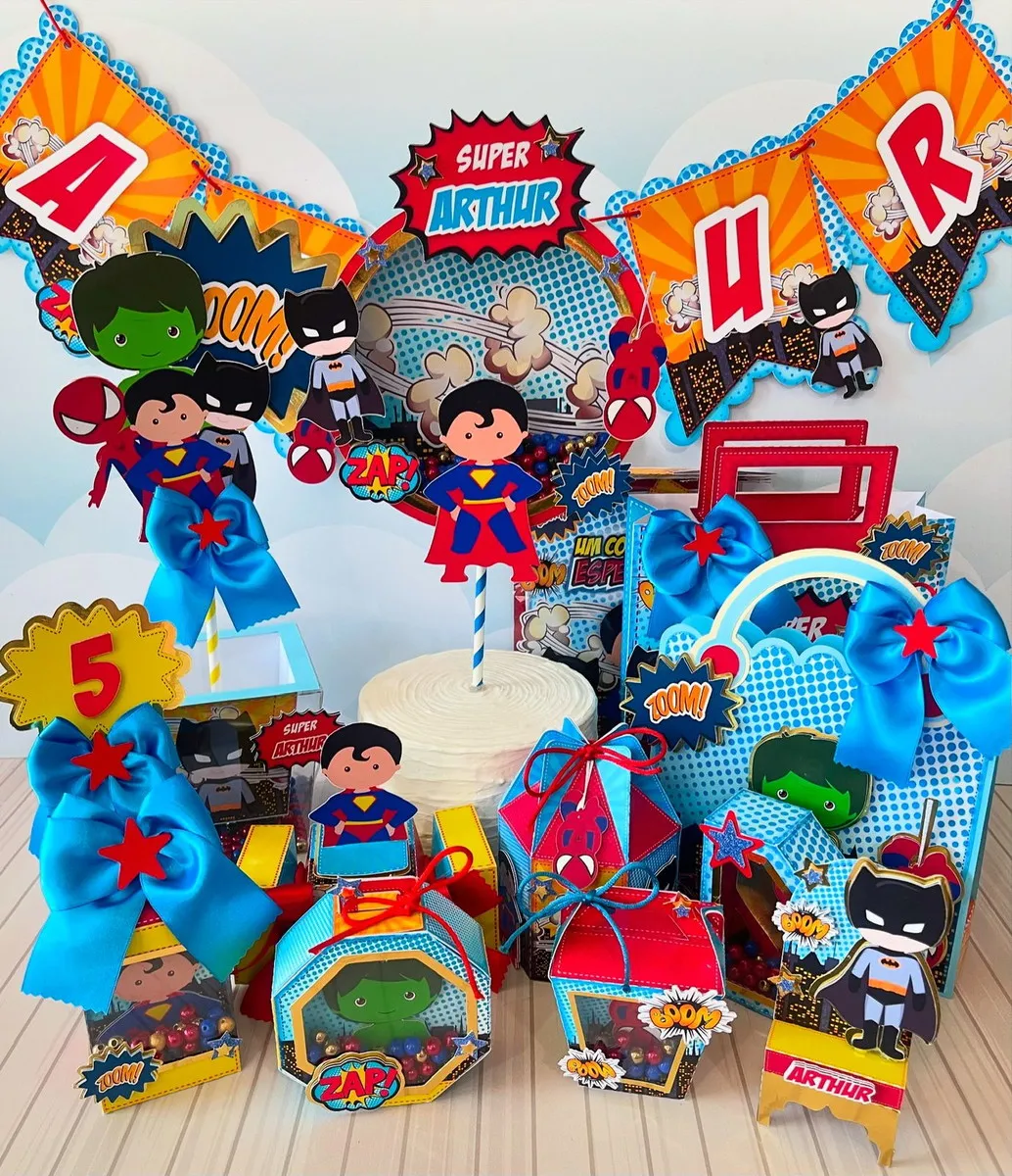 Arquivos de Corte Super Heróis: 10 Modelos Topper de Bolo Festa