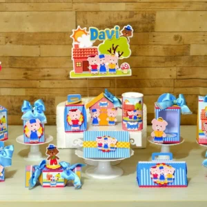 Kit digital de personalizados infantis para decoração no tema Os Três Porquinhos em Studio e PDF.