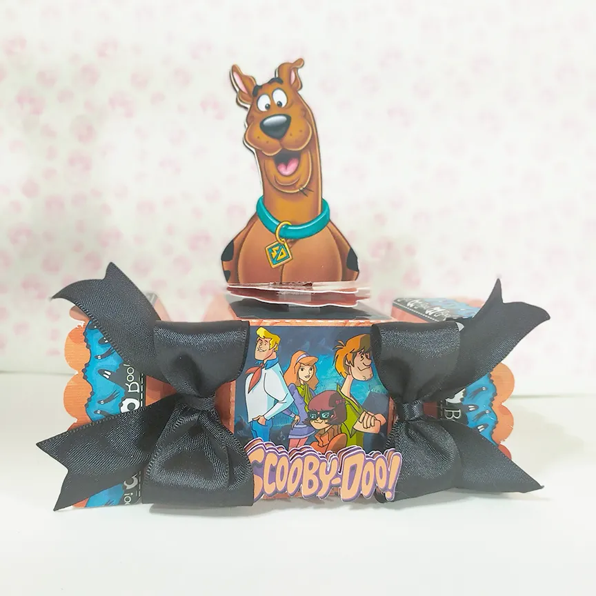 Kit digital de decoração para festas com topper e temas do desenho Scooby-Doo.