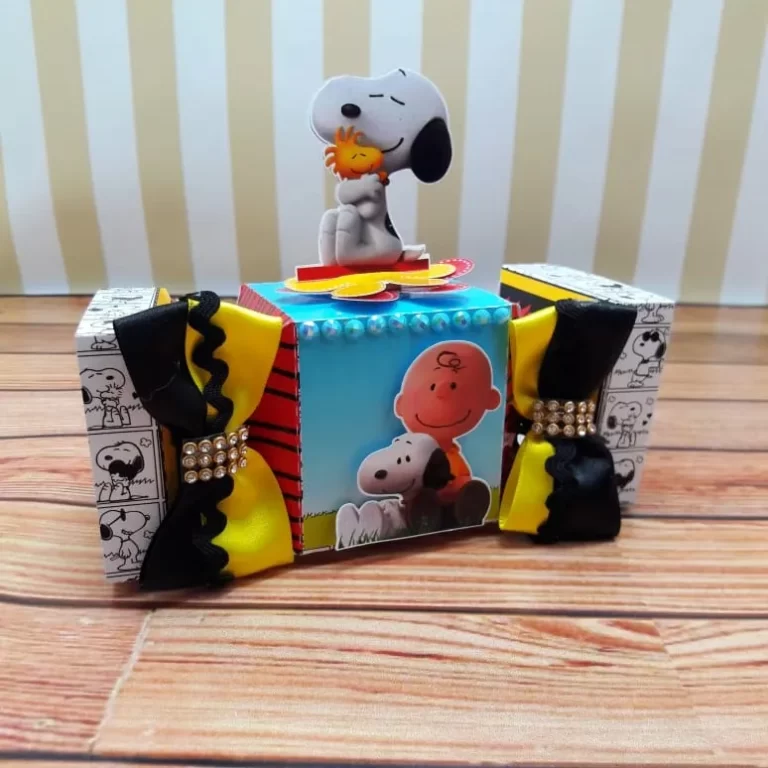 Moldes de caixas e embalagens finas do Snoopy nos formatos Studio e PDF.