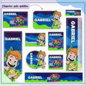 Conjunto de etiquetas adesivas em dois tamanhos com o tema Gato Galáctico: modelos finos para envolver lápis e canetas e modelos retangulares com linhas para identificação de cadernos.