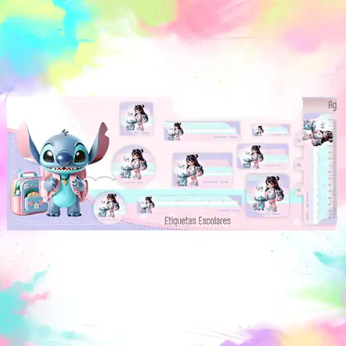 Conjunto de rótulos adesivos escolares em tamanhos variados com o personagem Stitch azul acenando alegremente em um fundo decorado com folhas tropicais e estrelas em tons de azul e lilás, exibindo linhas de contorno em arquivo digital de corte.