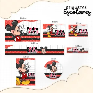 Conjunto de rótulos adesivos escolares em tamanhos variados com o personagem Mickey Mouse de shorts vermelho e luvas brancas acenando alegremente em um fundo decorado com estrelas e as cores do personagem, exibindo linhas de contorno em arquivo digital de corte.