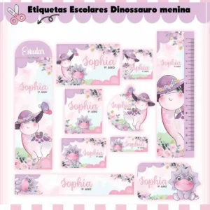 Conjunto de rótulos adesivos escolares estreitos para lápis com dinossauros fofos em tons pastéis de rosa, lilás e mint, usando lacinhos na cabeça sobre um fundo delicado com corações e pegadas discretas, exibindo linhas de contorno em arquivo digital de corte.