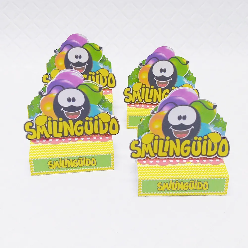 Caixa decorativa com berço para doces e bolo com estampas e topper da formiga Smilinguido em arquivo digital.