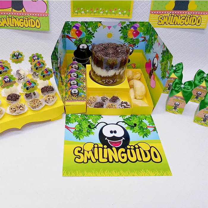 Caixa presente estruturada com a formiga Smilinguido, frases inspiradoras e elementos da natureza em camadas para lembrancinha e decoração de festa em arquivo digital de corte.