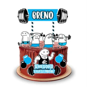 Topper de bolo divertido com o meme Flork segurando uma barra pesada de academia com anilhas, cercado por ilustrações de coqueteleiras de whey e potes de suplemento dispostos em camadas tridimensionais em arquivo digital de corte.