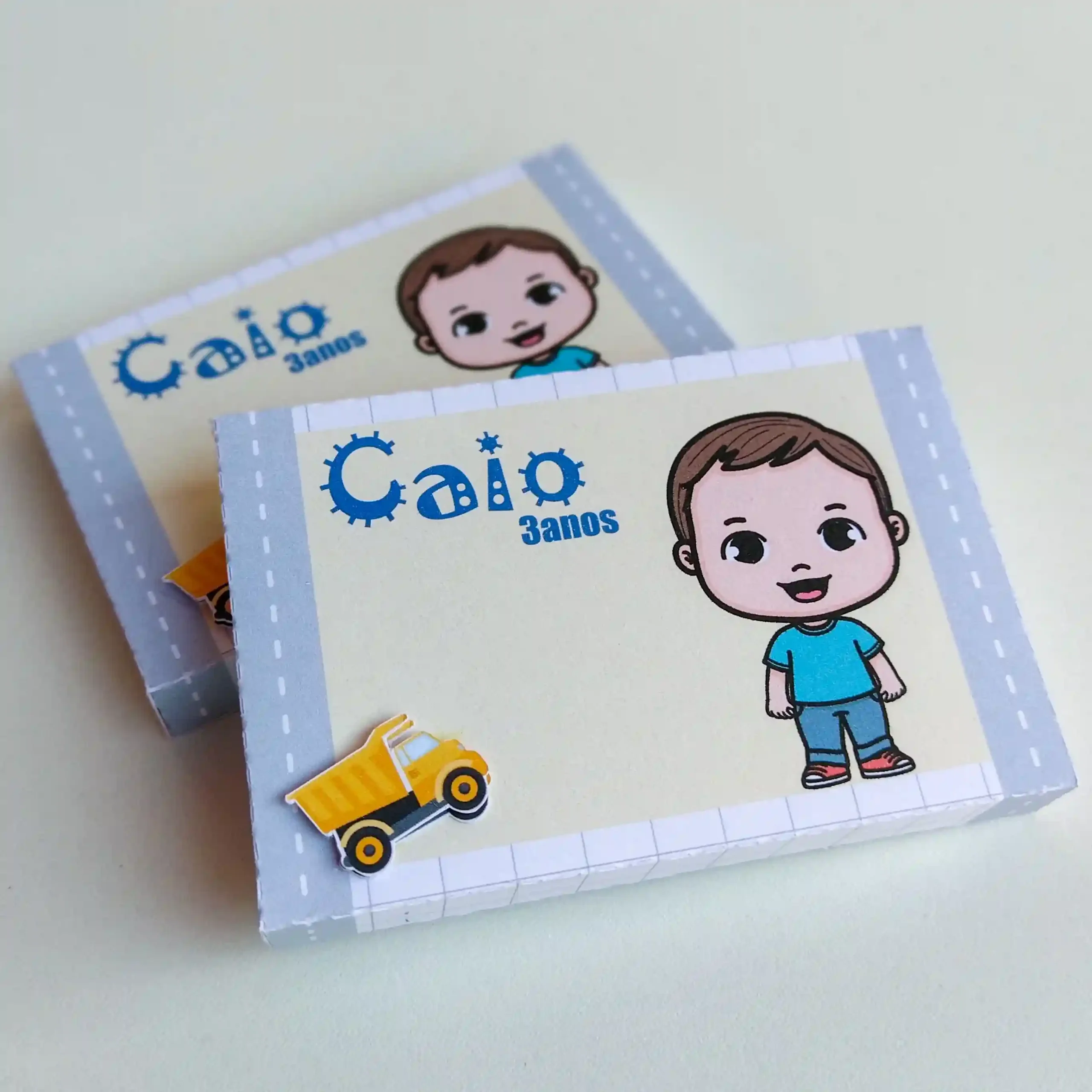 Caixinhas de papelaria personalizada para festas com tema caminhões arquivo digital de corte para silhouette