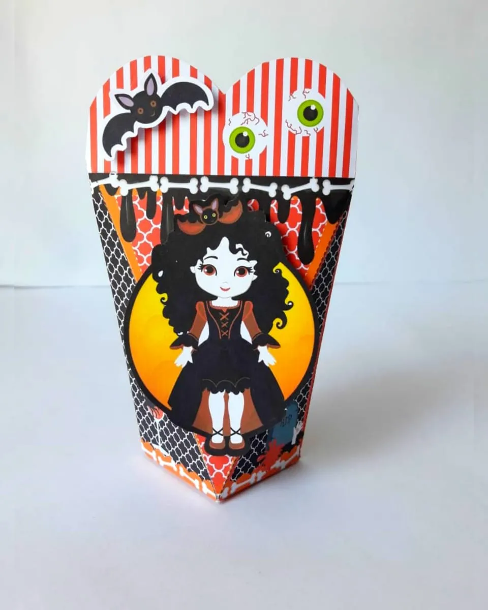Lembrancinha personalizada e caixinha milk no tema Halloween. Arquivo de corte digital nos formatos Silhouette Studio e PDF pronto para imprimir.