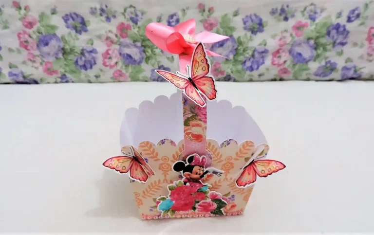 Arquivo de corte digital completo Minnie e Borboleta para Silhouette com elementos prontos para montagem de topper e mimos.