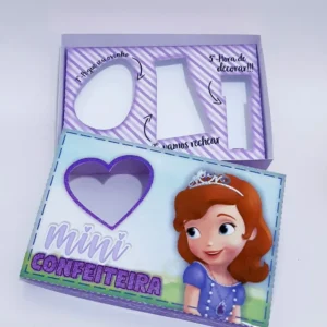 Caixa personalizada mini confeiteiro de Páscoa com a Princesa Sofia e detalhes de coroa real. Arquivo de corte digital nos formatos Studio e em PDF.