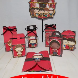 Lembrancinha personalizada de aniversário no tema Stranger Things com luzes de natal. Arquivo de corte digital nos formatos Silhouette Studio e PDF.