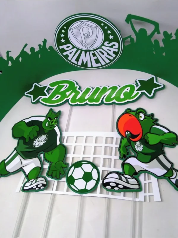 Topper de bolo personalizado do time Palmeiras com brasão oficial e estrelas em camadas. Arquivo de corte digital configurado para Silhouette Studio.