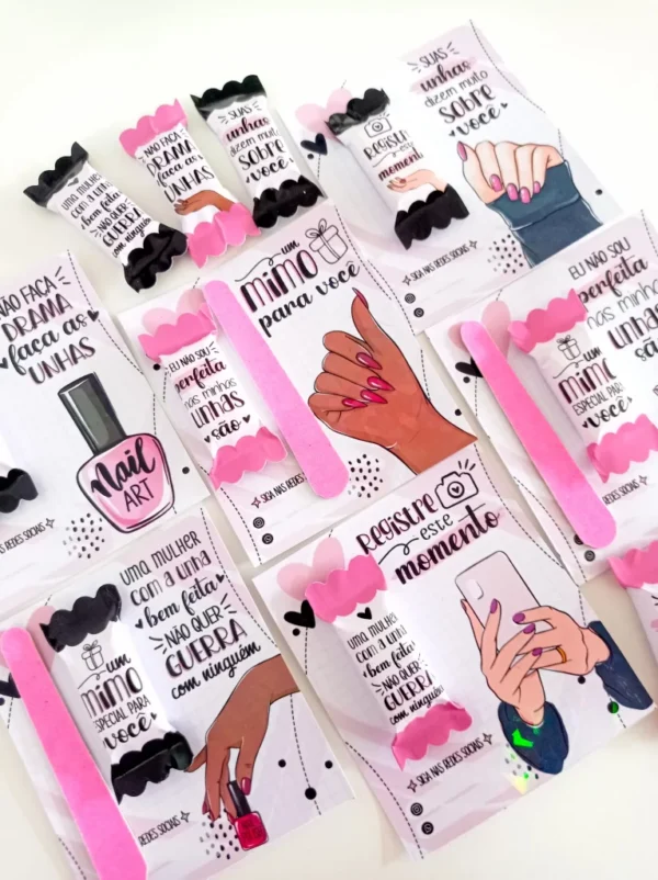 Rótulos de balas com frases motivacionais sobre unhas e beleza. Arquivo digital para impressão nos formatos de imagem PNG e arquivo em formato PDF.