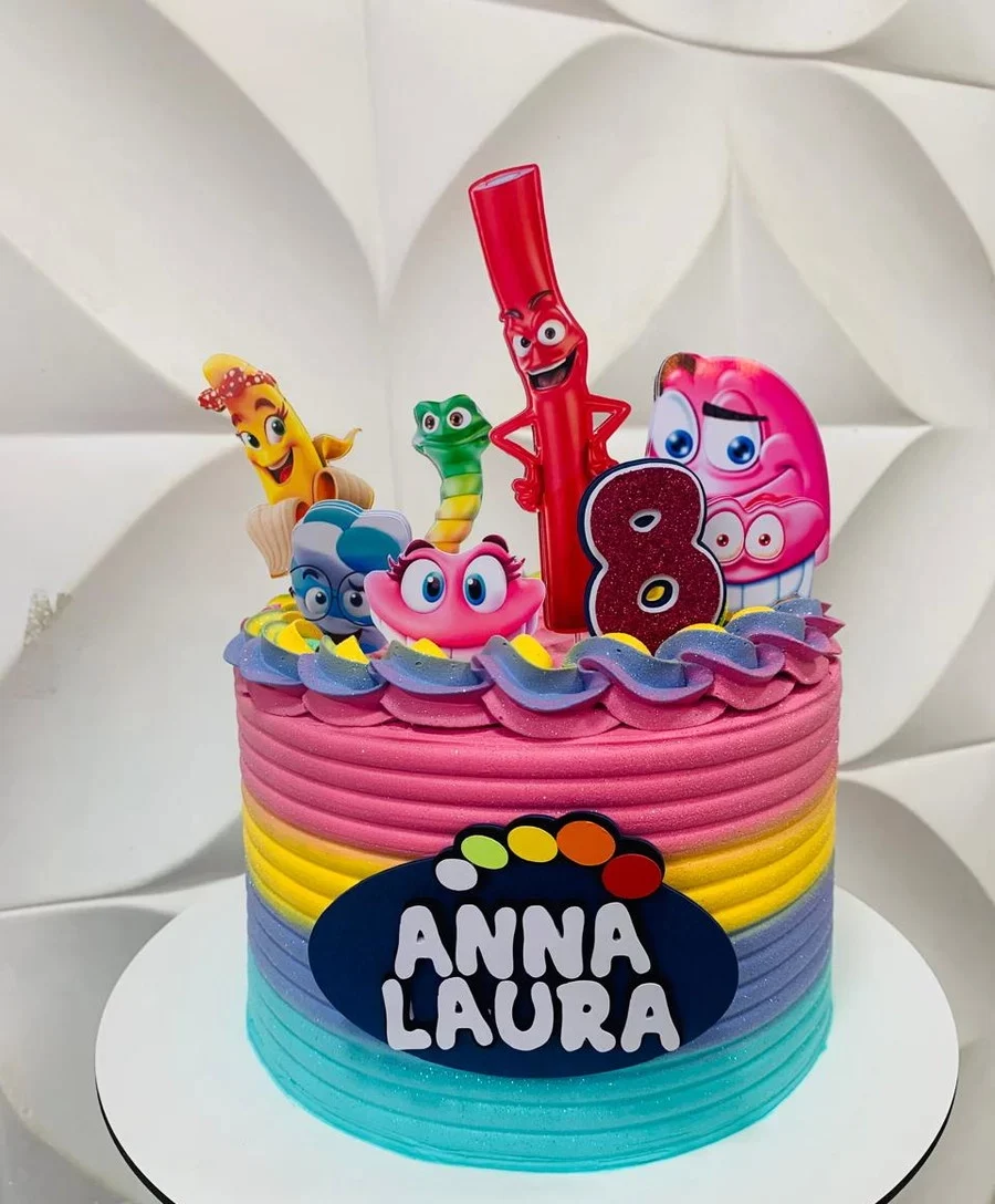 Topper de bolo personalizado no tema bala Fini. Arquivo de corte digital exclusivo para Silhouette Studio, ideal para decoração de festa infantil.