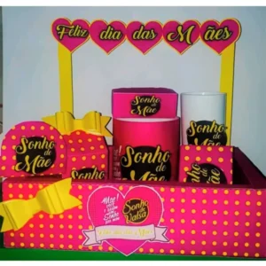 Festa na caixa para Dia das Mães com berço personalizado para bombons Sonho de Valsa e flores em relevo. Arquivo de corte para Silhouette Studio.