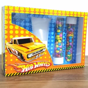 Caixa kit mini confeiteiro de Páscoa com carros de corrida Hot Wheels, pistas de fogo e coelhinho em relevo. Arquivo digital para Silhouette Studio.