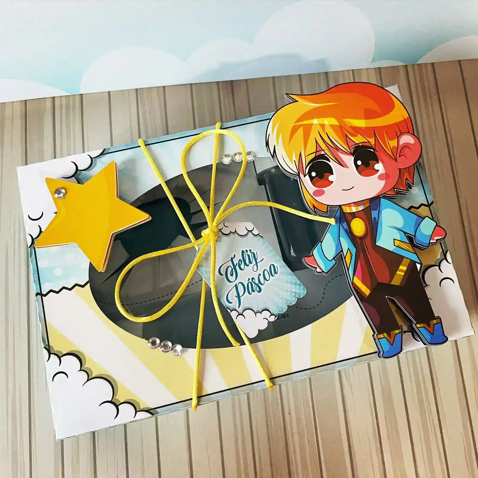 Caixa mini confeiteiro personalizada no tema anime. Arquivo de corte digital nos formatos Silhouette Studio, PDF e PNG pronto para imprimir.