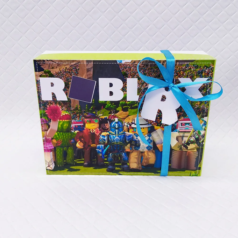 Caixa personalizada de Páscoa mini confeiteiro com personagens de blocos do jogo Roblox. Arquivo de corte digital nos formatos Studio e em PDF.