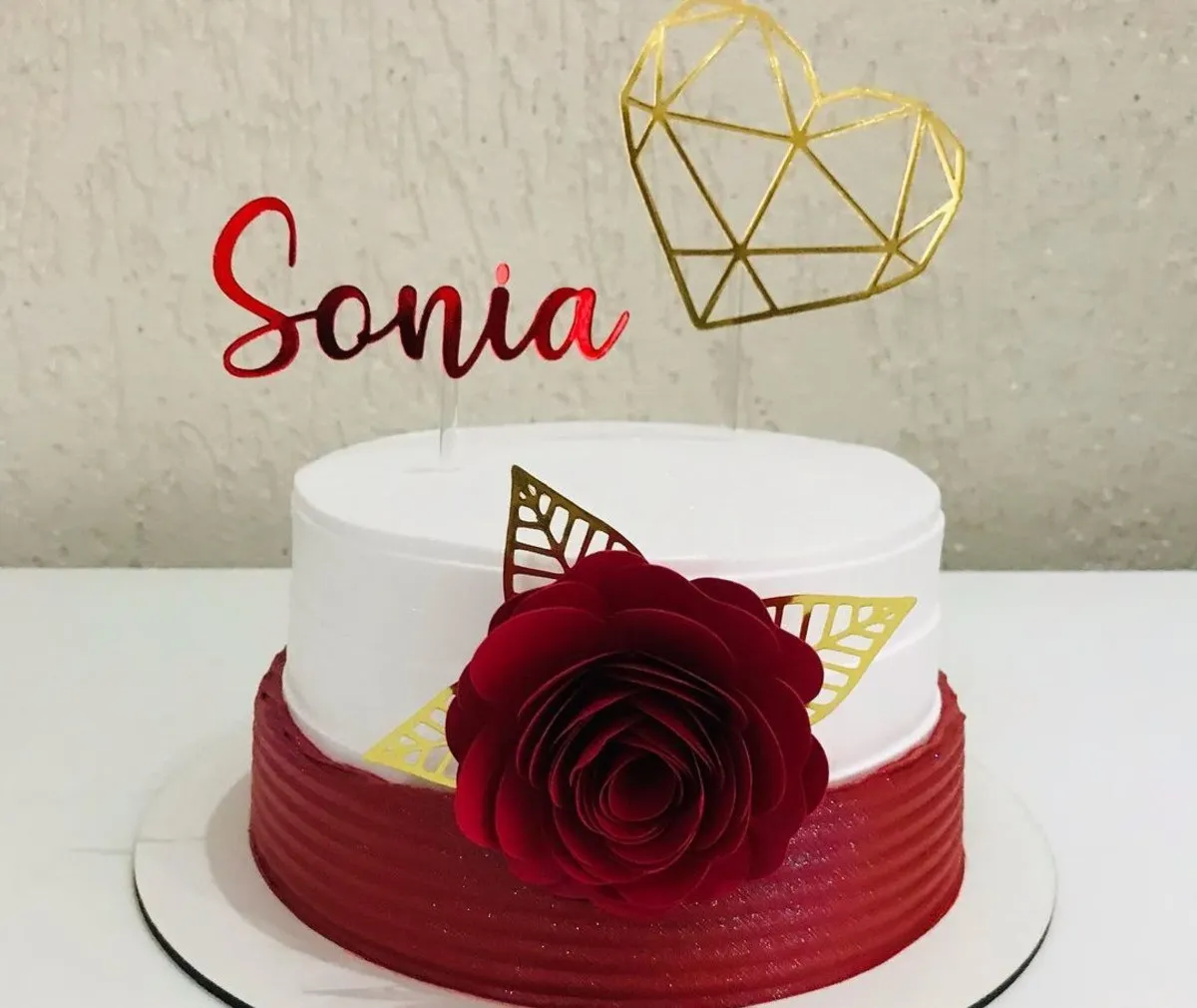 Topper para imprimir com tema coração e flor vermelha molde de papelaria e arquivo de corte para editar no silhouette studio