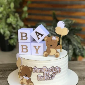 Topper de bolo personalizado para chá revelação no tema urso. Arquivo de corte digital para Silhouette Studio, ideal para decoração de festa.