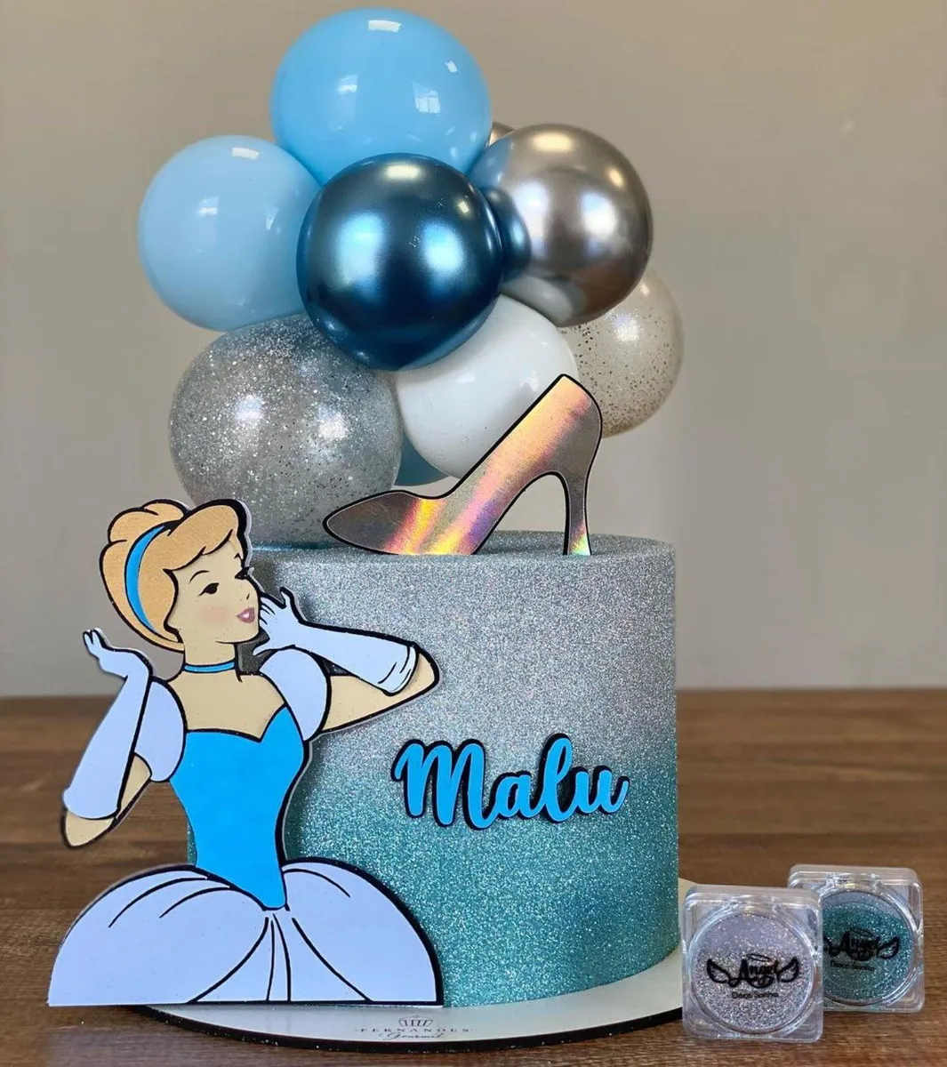 Topper para imprimir com tema cinderela molde de papelaria e arquivo de corte para editar no silhouette studio