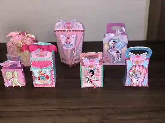 Topo de bolo digital Winx Fada Stella arquivo em formato Studio Silhouette temas festas e topper decoração