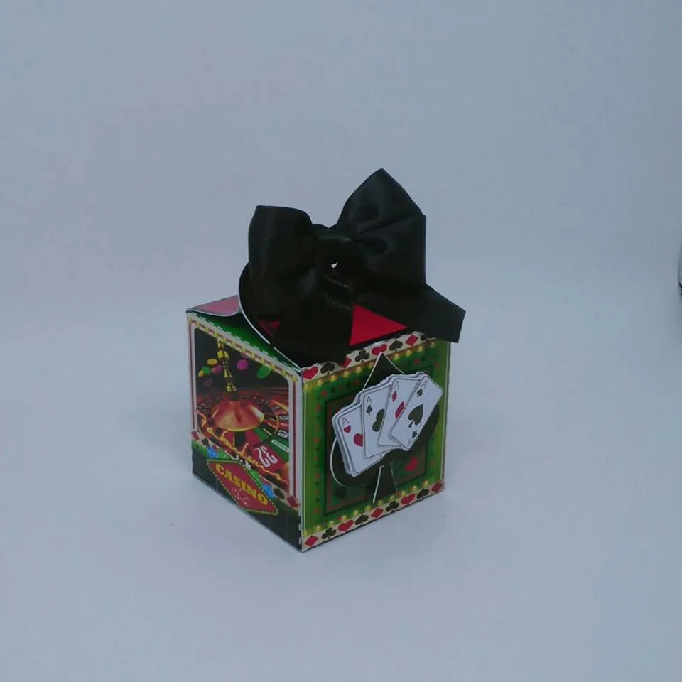 Elementos para topo e decoração de aniversário no tema Las Vegas em arquivo de corte formato Studio.