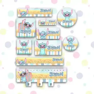 Kit de etiqueta escolar personalizada no tema Stitch no formato Studio em alta resolução para cadernos e livros.