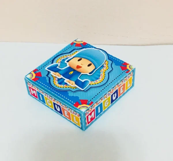 Arquivo de corte para caixinha de festa do Pocoyo em Silhouette Studio.